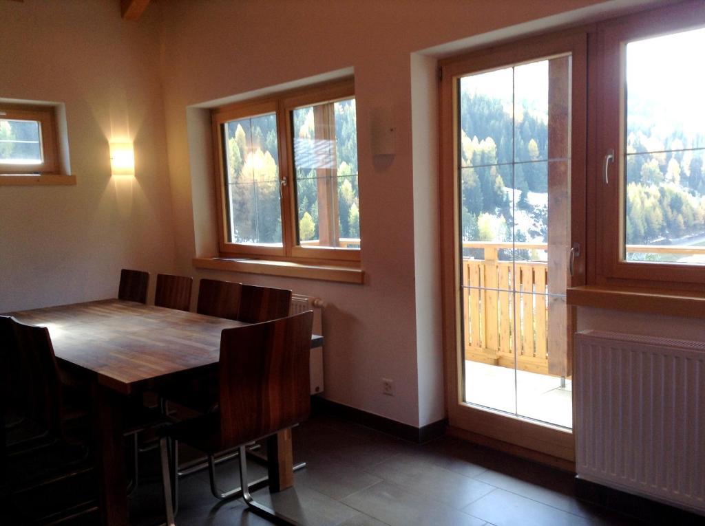 Chasa Sulai Appartements Samnaun Rom bilde