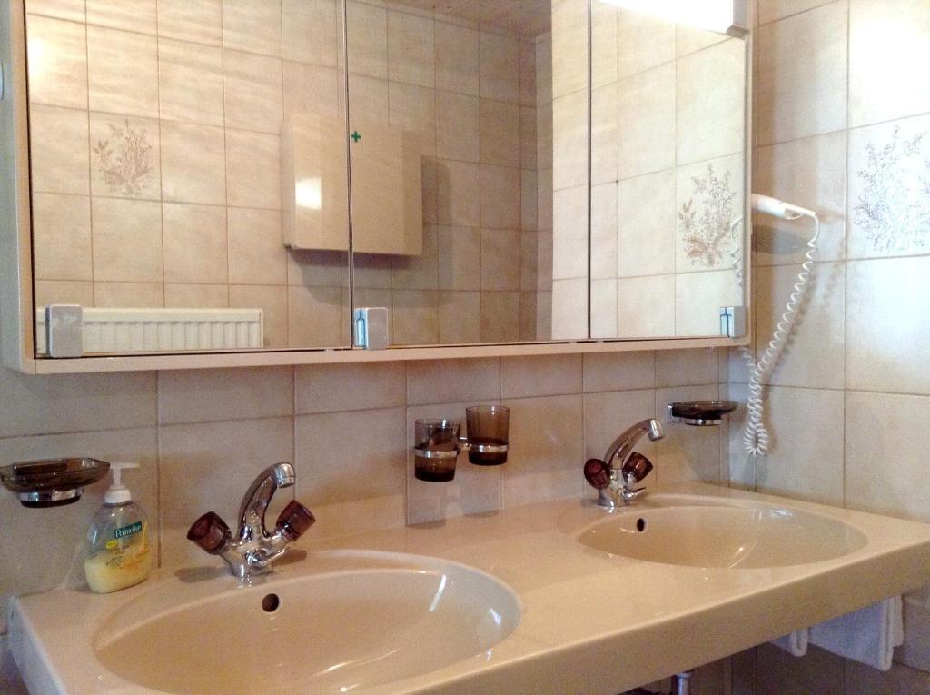 Chasa Sulai Appartements Samnaun Rom bilde